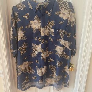 Men’s Shirt L IZOD Flower Print Shirt